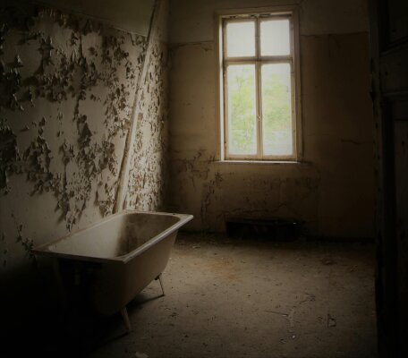 Deine Badewanne, dein Projekt: Wie du sie selbst lackieren kannst - 